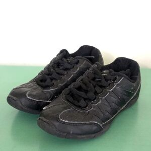 Black Cheer sneakers shoes size 11y